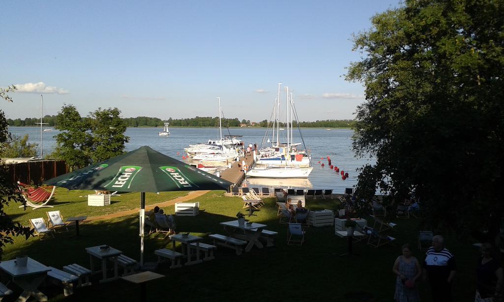 Stare Sady Chillout Rooms "Pod Jabloniami" Mikolajki  Exterior photo