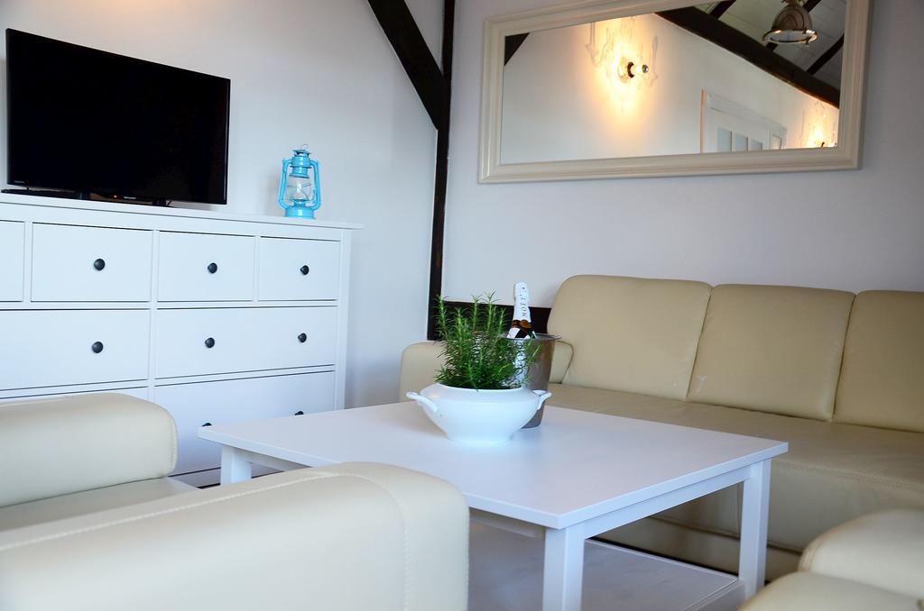 Stare Sady Chillout Rooms "Pod Jabloniami" Mikolajki  Room photo
